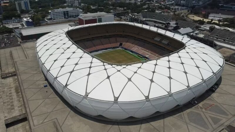 Arena da Amazônia recebe partida decisiva entre clubes amazonenses