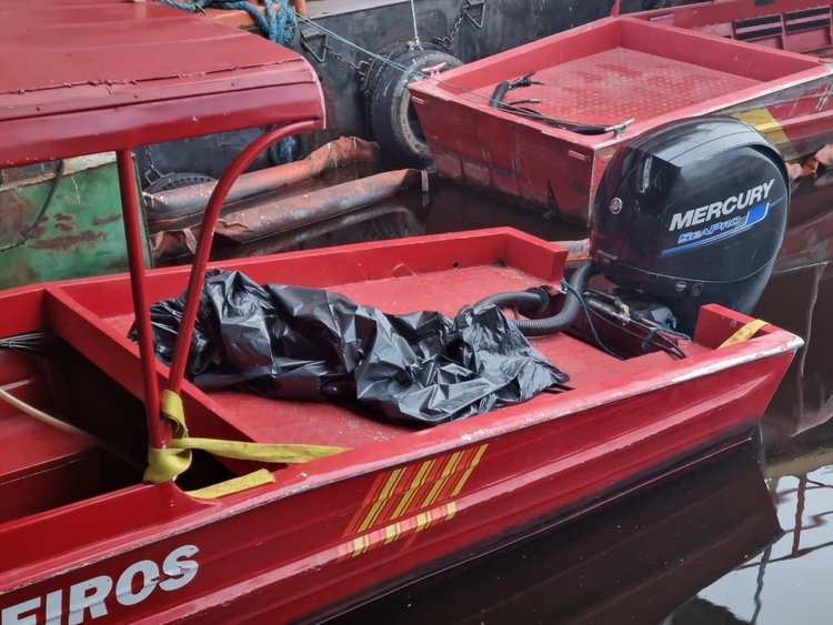 Corpo é encontrado em trilha às margens do rio Negro, em Manaus