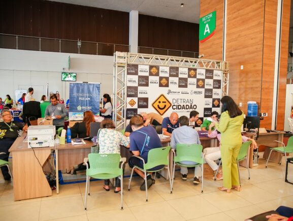 Detran do Amazonas participa do evento ‘Expo Mulher’ promovido pela OAB Amazonas