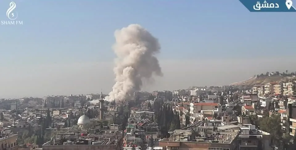 Israel ataca e mata mais de 40 soldados e membros do Hezbollah na Síria