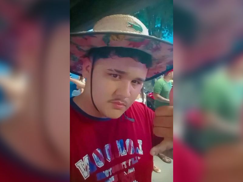 Jovem pede último X-Salada ao ser executado no Petrópolis