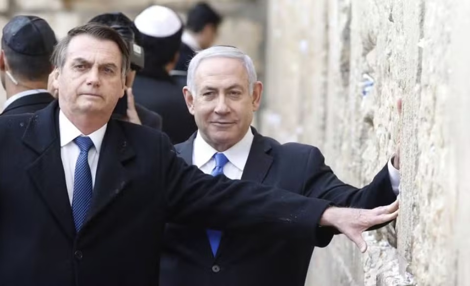 Moraes nega devolução de passaporte pedida por Bolsonaro