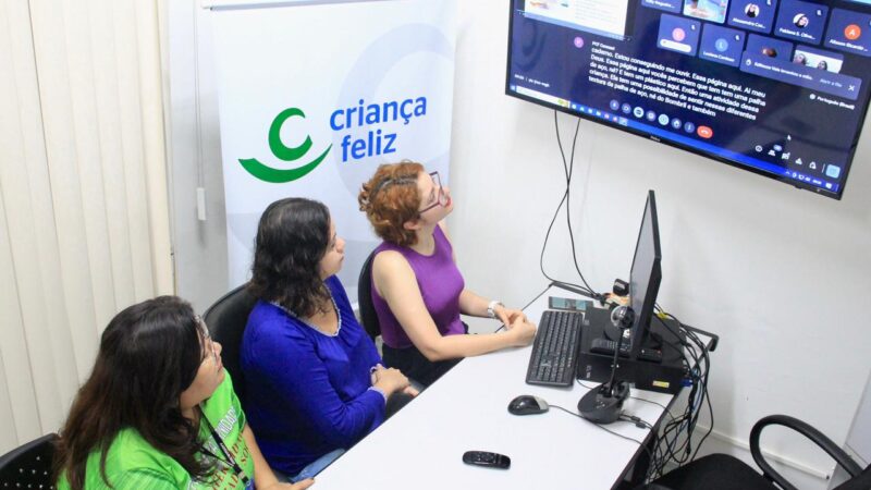 Programa Criança Feliz promove debate sobre brincadeiras e práticas de inclusão