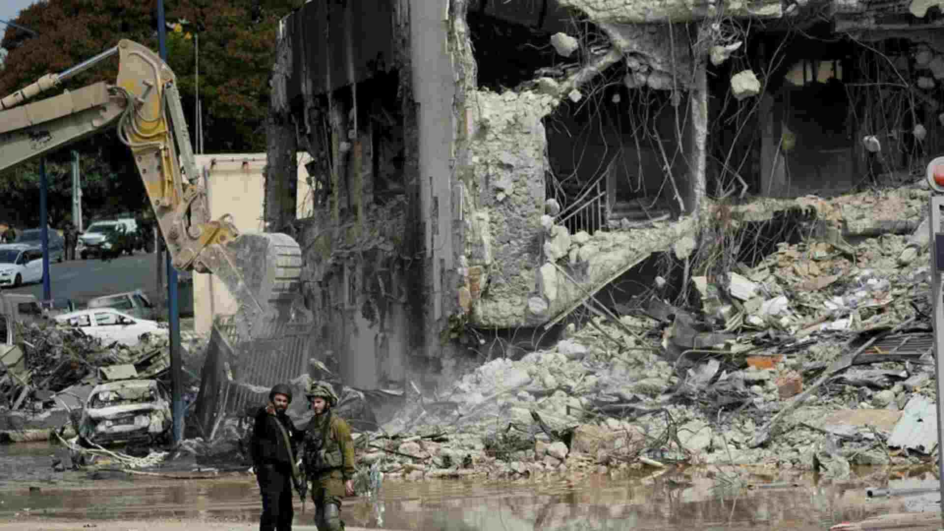 Após aprovação de ajuda econômica dos EUA, bombardeios israelenses matam 18 pessoas em Rafah