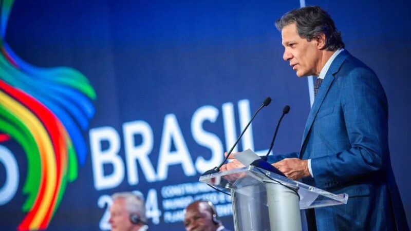 Haddad antecipa para esta quinta-feira retorno dos Estados Unidos
