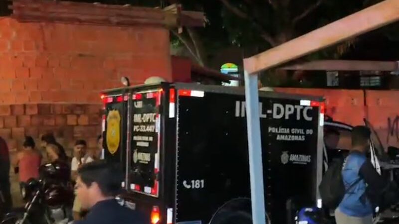 Mulher é degolada por cunhado em frente a criança em Manaus