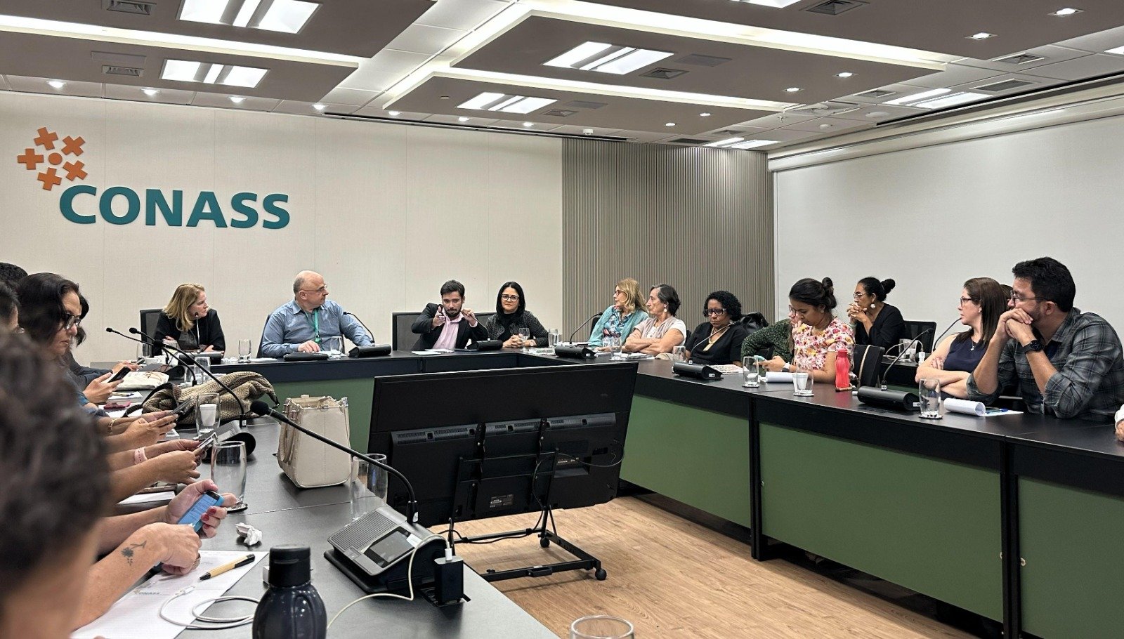 Saúde mental e trabalho: FVS-RCP destaca experiência exitosa em Vigilância em Saúde do Trabalhador em congresso nacional