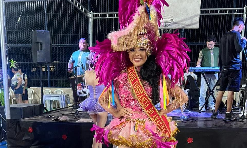 Flávia Oliveira da Rosa Vermelha é eleita a melhor constância do Estado do Amazonas