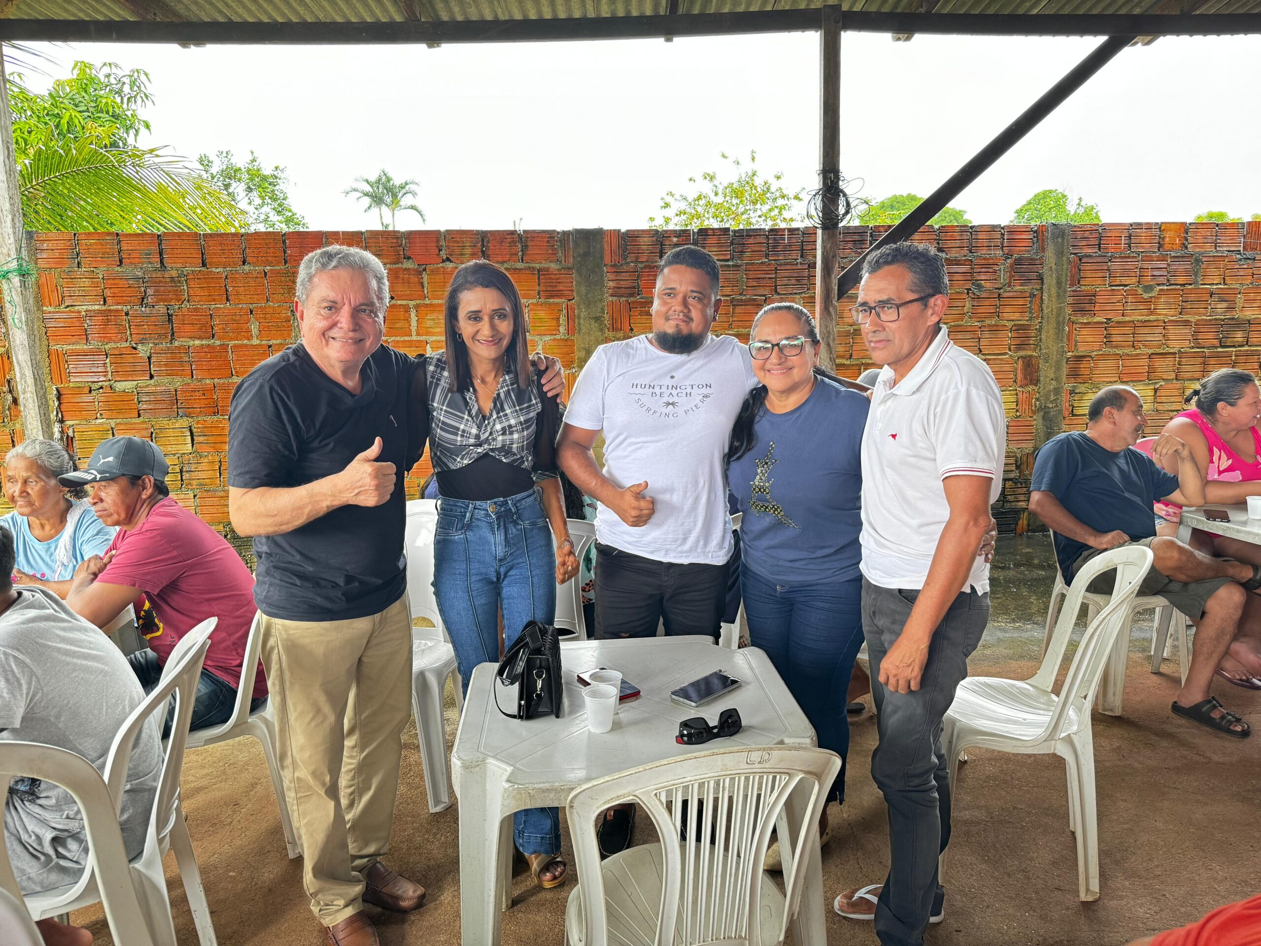 autazes francinete onete lanca a sua precandidatura a vereadora