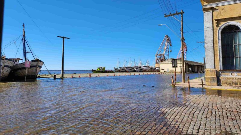 Água do Guaíba começa a chegar às cidades do litoral ao sul do Rio Grande do Sul