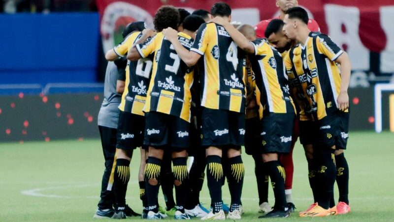 Amazonas FC joga bem, mas perde para o Flamengo na Arena