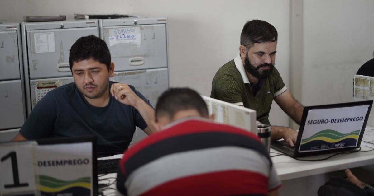 Sines ofertam mais de 780 vagas nesta quarta-feira em Manaus