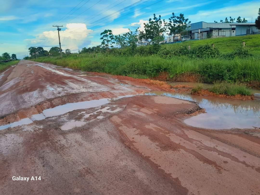 AM254 esburacada, sem manutenção e até vidas já foram perdidas