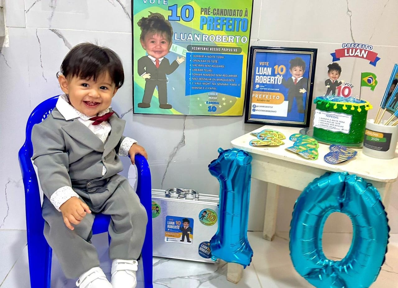 Luan Roberto comemora seu aniversário com tema Prefeito