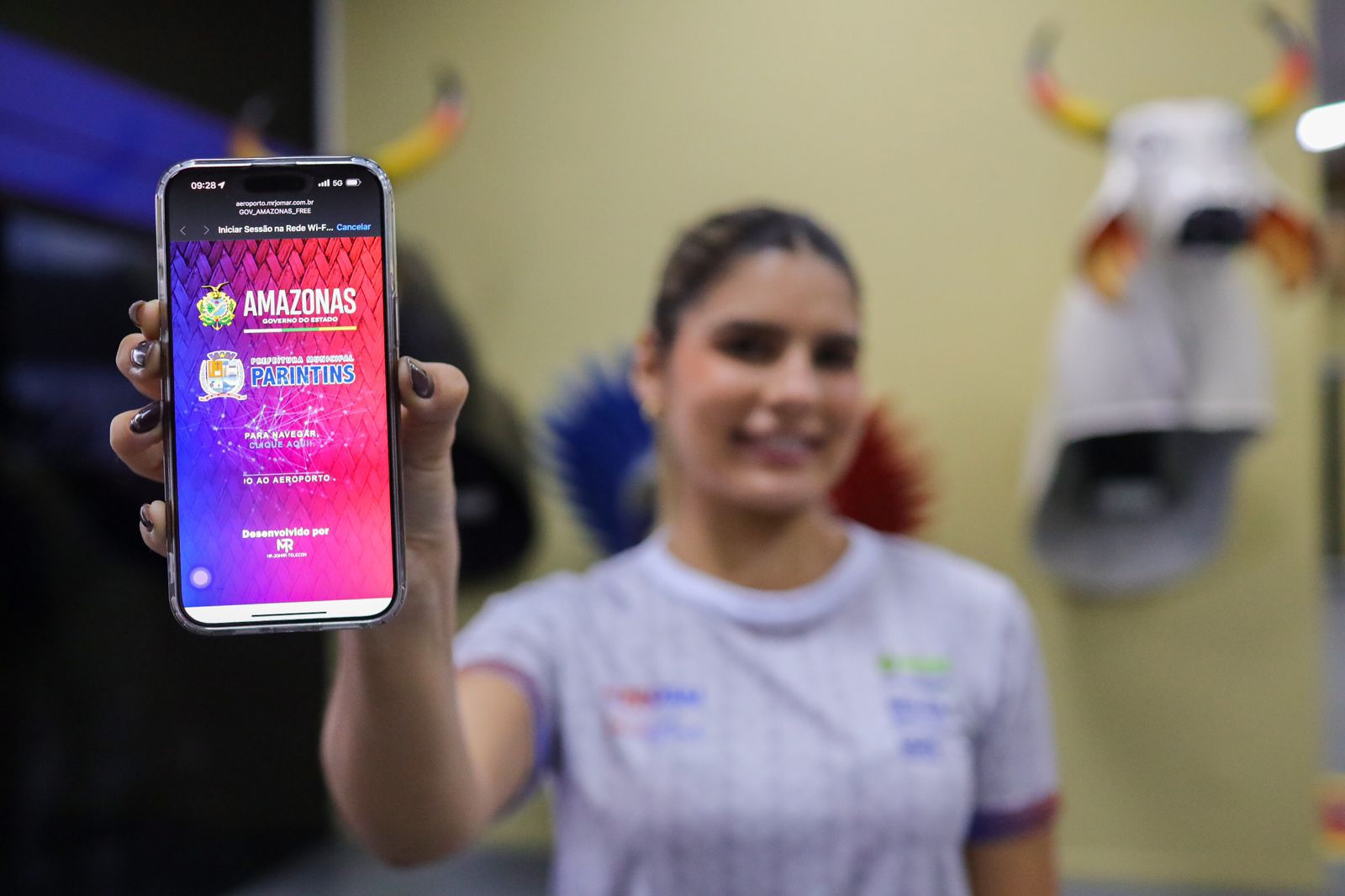 Governo do Amazonas promove melhorias na internet Wi-Fi do Aeroporto Júlio Belém