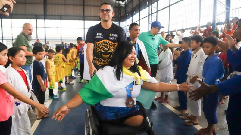 Maria de Fátima garante primeira vaga do Amazonas para Paris 2024 no halterofilismo