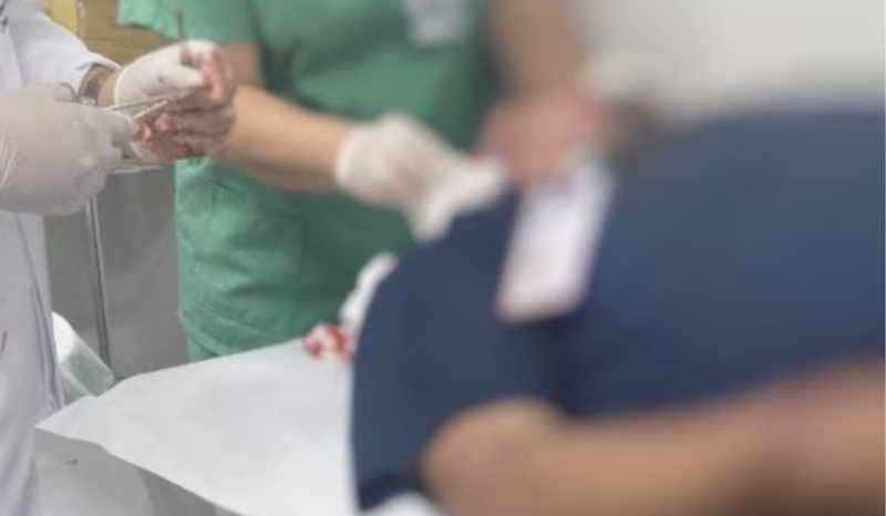 Motorista é esfaqueado durante assalto a ônibus em Manaus