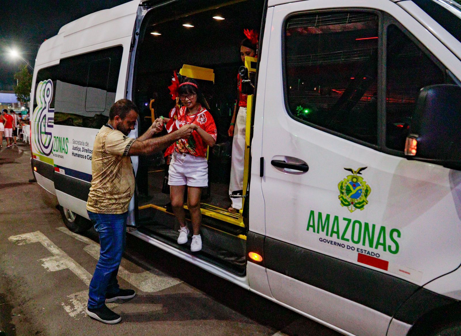 Pessoas com deficiência celebram boi-bumbá em Espaço Acessível do Governo do Amazonas em Parintins