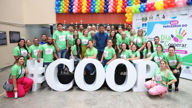 Governo do Amazonas participa do Dia de Cooperar e promove ações que marcam a data comemorativa