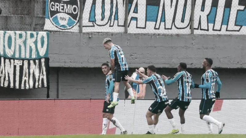 Grêmio derrota Operário-PR, avança e Copa do Brasil conhece os 16 classificados às oitavas
