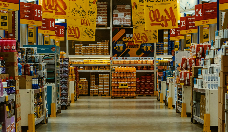 Inflação cai para 0,21% em junho deste ano, diz IBGE