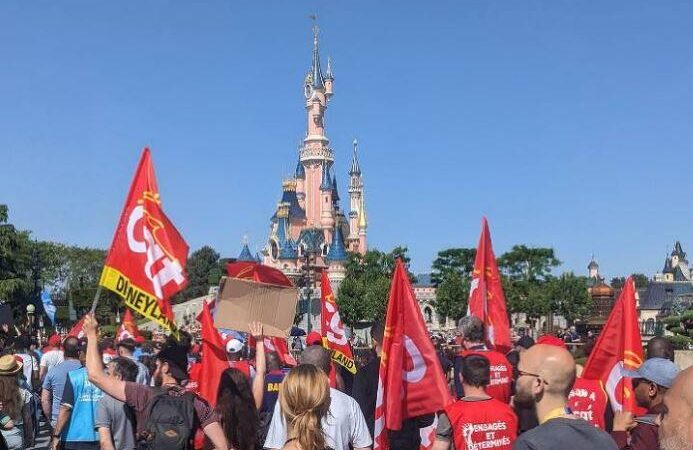 Mickey ia querer salários justos