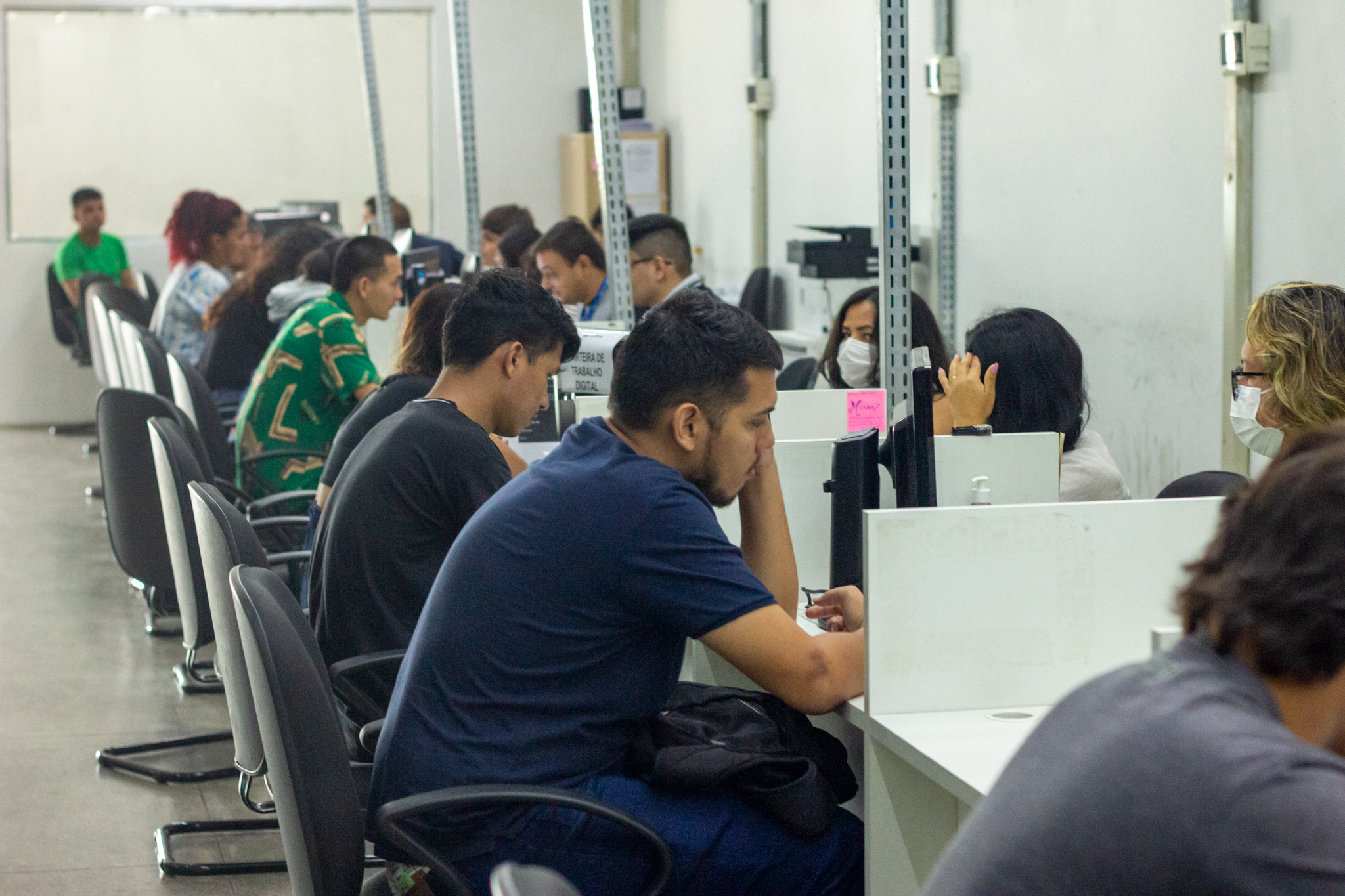 Sine Amazonas divulga 66 vagas de emprego para esta segunda-feira: 01/07/2027