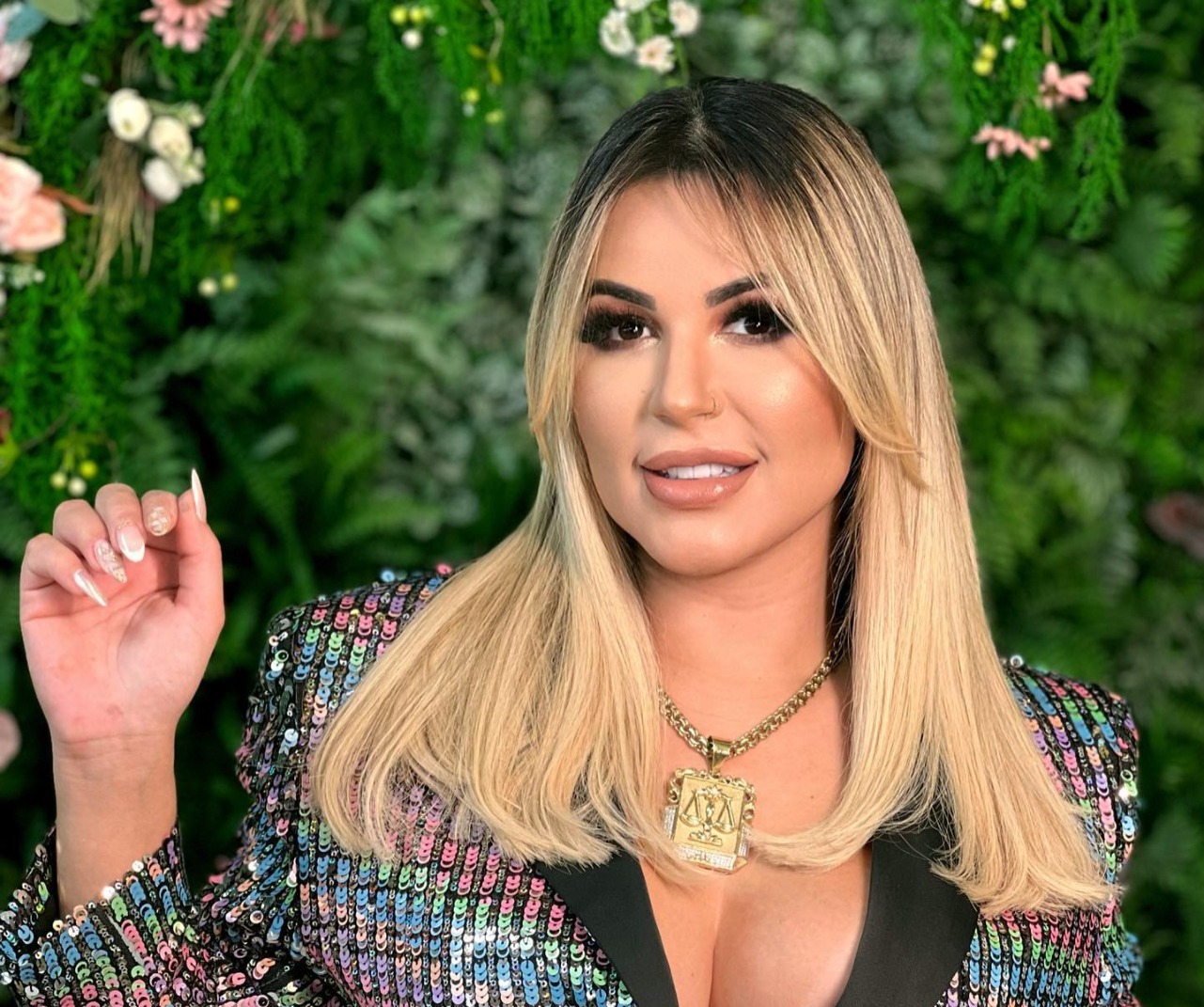 Deolane Bezerra é presa em operação contra lavagem de dinheiro e jogos ilegais