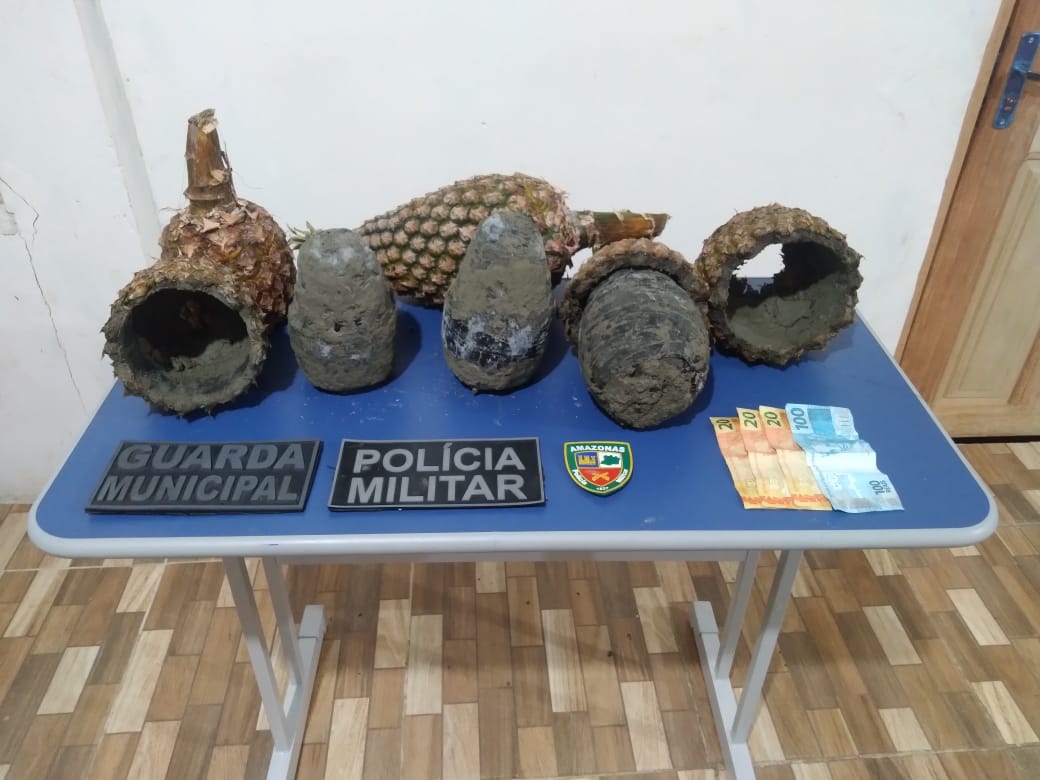Dupla é presa ao esconder droga dentro de abacaxi no interior do AM