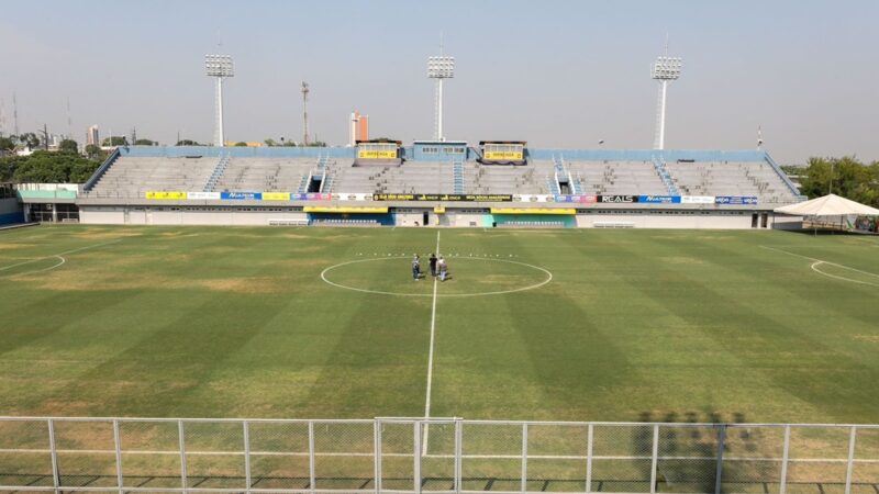 Governador Wilson Lima anuncia reforma no Estádio Carlos Zamith