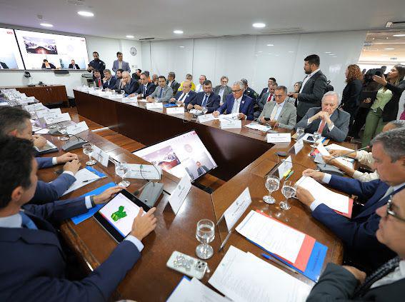 Governadores pedem punição rigorosa para incêndios criminosos em reunião com governo federal