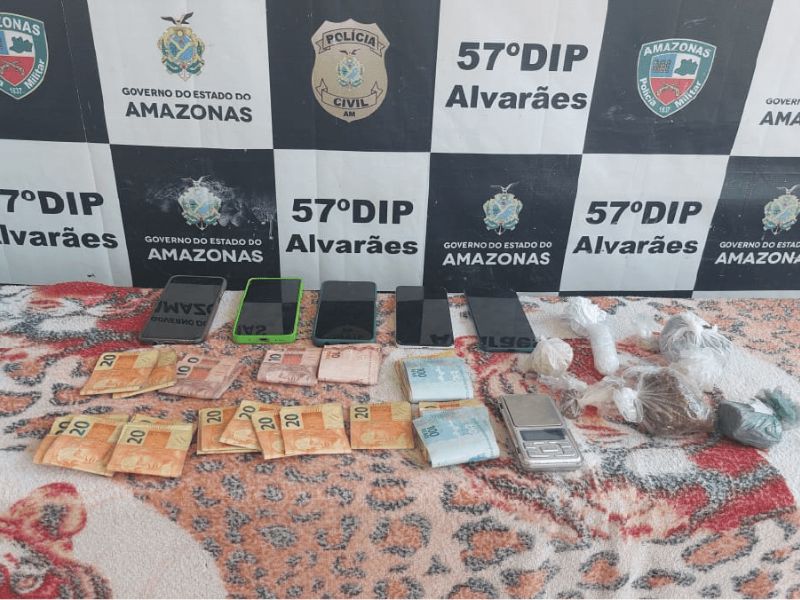 Irmãs são presas com drogas e mais de R$ 3 mil oriundos do tráfico no AM