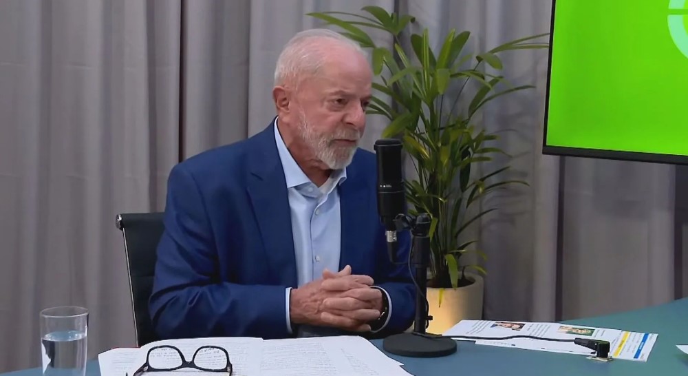 Lula diz que governo quer retomar reconstrução da BR-319, alvo de crítica de ambientalistas