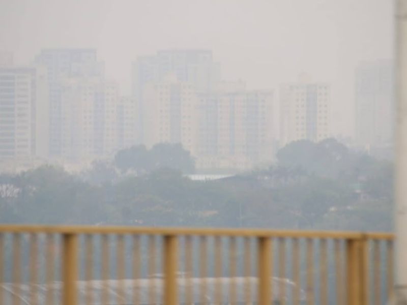 Fumaça invade bairros de Manaus e deixa população ‘sufocada’