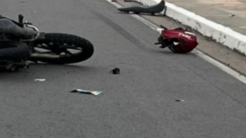 Motociclista morre após ser esmagado por carreta em Manaus