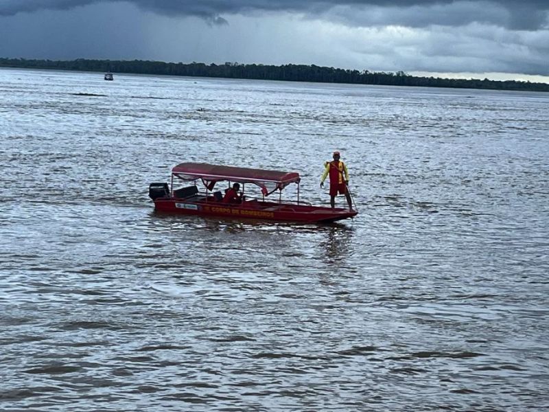 Ossada humana é encontrada em orla de Parintins