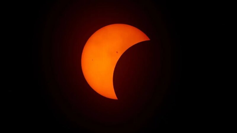 Eclipse solar parcial esteve visível na América do Sul nesta quarta-feira (2)