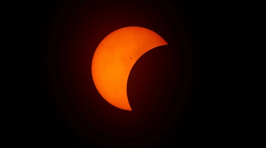 Eclipse solar parcial esteve visível na América do Sul nesta quarta-feira (2)
