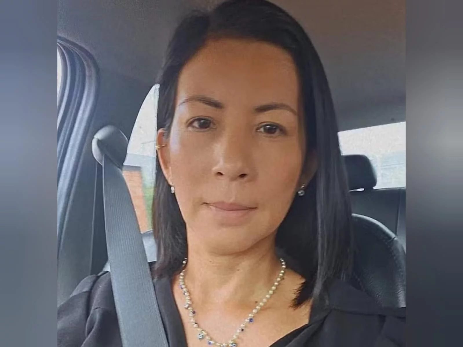 Ex-candidata a vice-prefeita presta depoimento após denunciar estupro e pede justiça