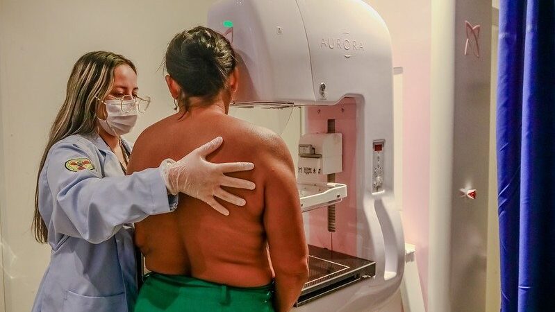 SES-AM amplia oferta de mamografia, consultas e cirurgias ginecológicas, como parte da campanha Outubro Rosa