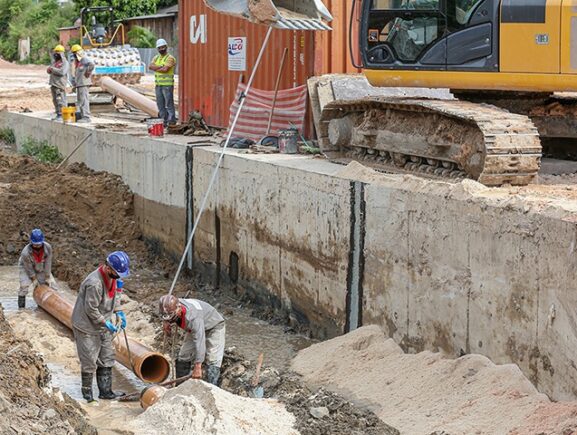 Sistema de esgotamento sanitário do Prosai Parintins atenderá cerca de 15 mil pessoas