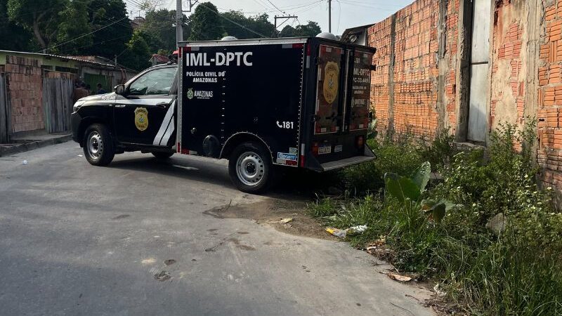 Corpo é encontrado dentro de obra em Manaus