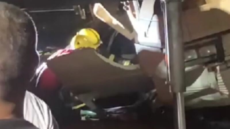 Vítima fica presa nas ferragens em grave acidente no Distrito Industrial