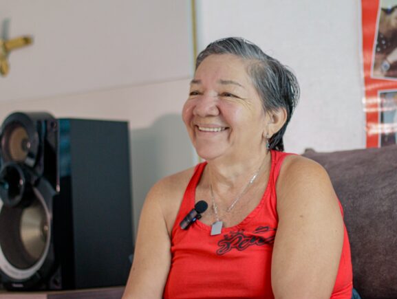 “Eles me acolhem”, diz envelhescente lésbica sobre grupo de idosos vinculado à Sejusc