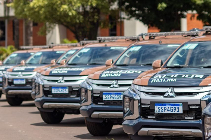 Governo entrega 77 viaturas às equipes de policiais militares e civis para reforço de segurança no Estado