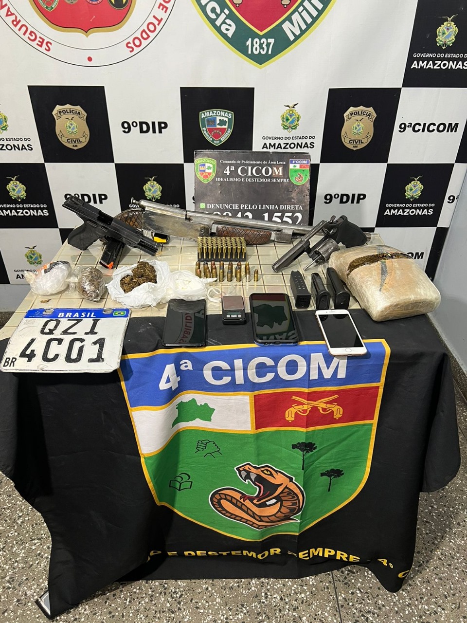 Homem que ameaçou moradores é preso com armas, drogas e munições em Manaus