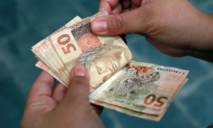 Abono do PIS/Pasep tem pagamento liberado para nascidos em janeiro