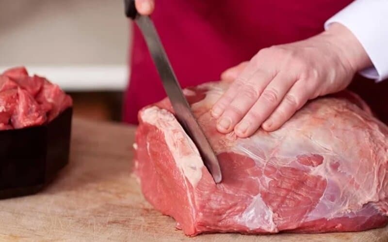 Preço da carne tem registrado aumento e tende a subir em 2025