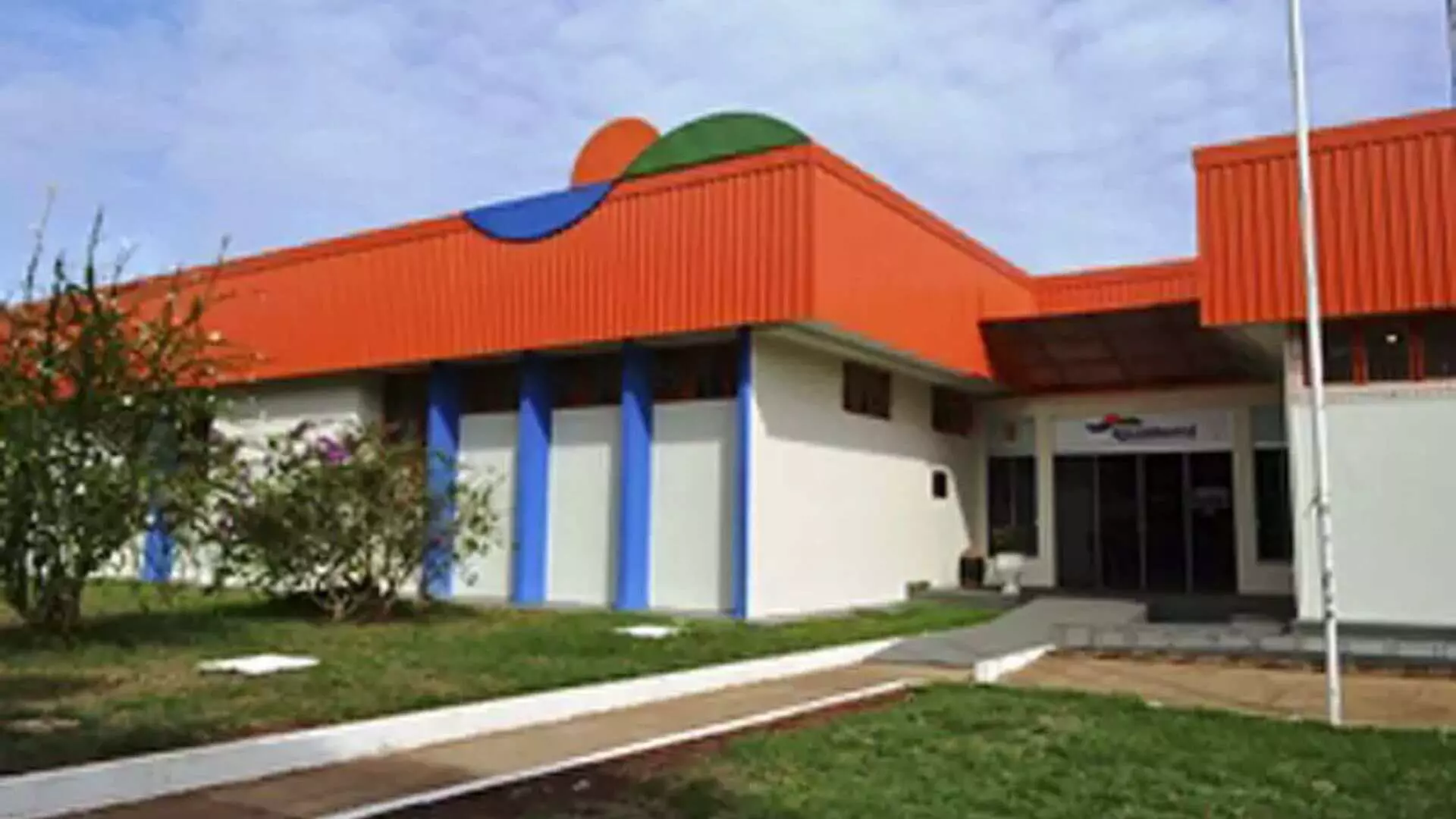 TCE-MS encontra irregularidades e suspende licitação de uniformes escolares de Iguatemi