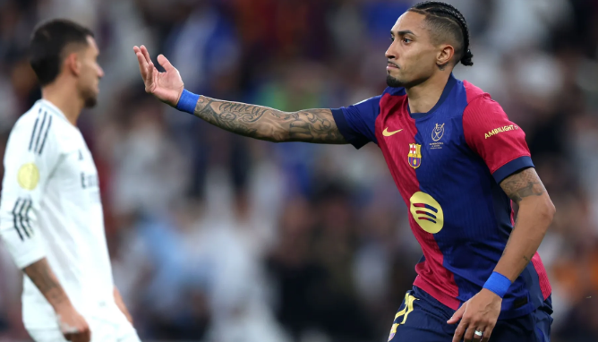 Barcelona goleia o Real Madrid e fatura o título da Supercopa da Espanha